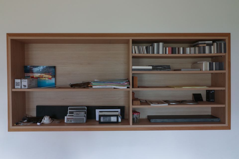 Bibliothèque en bois à Bléré